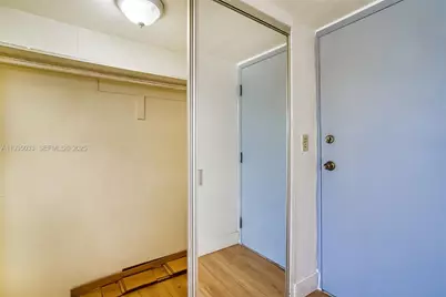 6484 Indian Creek Dr #114, Miami Beach, FL 33141 - Photo 7