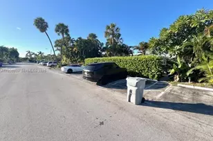 2645 SE 1st Ct, Pompano Beach, FL 33062 - Photo 23