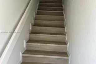 37 W 11th St, Hialeah, FL 33010 - Photo 3