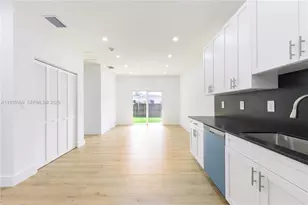 1864 NW 91st St, Miami, FL 33147 - Photo 3