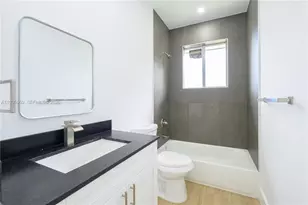 1864 NW 91st St, Miami, FL 33147 - Photo 17