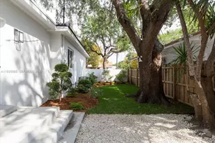 3260 NW 9th St, Miami, FL 33125 - Photo 31