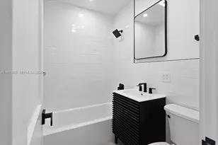 3260 NW 9th St, Miami, FL 33125 - Photo 19