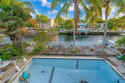 12900 Ixora Cir, North Miami, FL 33181 - Photo 17