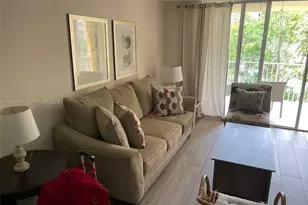 19555 E Country Club Dr, Aventura, FL 33180 - Photo 17