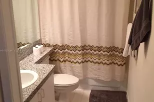 19555 E Country Club Dr, Aventura, FL 33180 - Photo 13