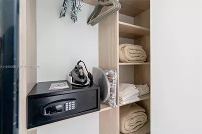 225 N Miami Ave #2012, Miami, FL 33132 - Photo 39