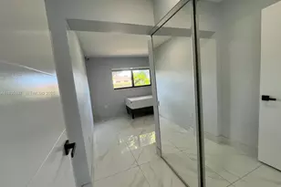 575 NE 179th Dr, North Miami Beach, FL 33162 - Photo 11