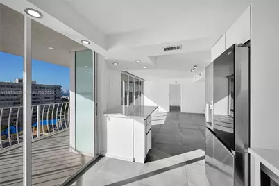 7601 E Treasure Dr #920, North Bay Village, FL 33141 - Photo 5