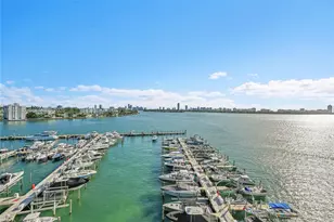 7601 E Treasure Dr, North Bay Village, FL 33141 - Photo 27