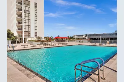3675 N Country Club Dr #410, Aventura, FL 33180 - Photo 45