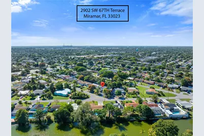 2902 SW 67th Ter, Miramar, FL 33023 - Photo 3