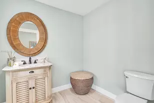 2650 NE 20th St, Pompano Beach, FL 33062 - Photo 29