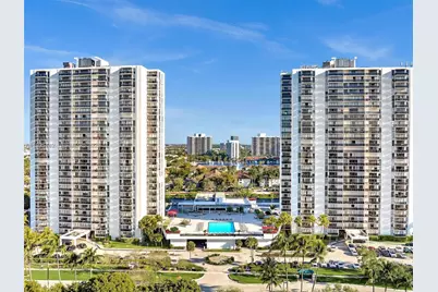 3675 N Country Club Dr #410, Aventura, FL 33180 - Photo 57