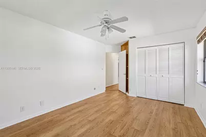 1801 W Oak Knoll Cir, Davie, FL 33324 - Photo 17