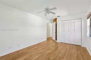 1801 W Oak Knoll Cir, Davie, FL 33324 - Photo 17