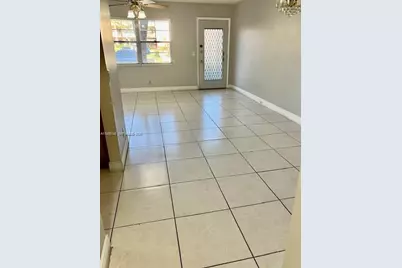 801 SW 133rd Ter #115K, Pembroke Pines, FL 33027 - Photo 9