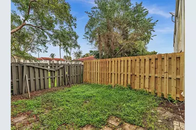 3911 SW 52nd Ave #4-1, Pembroke Park, FL 33023 - Photo 21