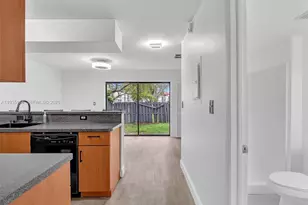 3911 SW 52nd Ave, Pembroke Park, FL 33023 - Photo 13