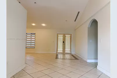 12250 SW 2nd St, Miami, FL 33184 - Photo 7