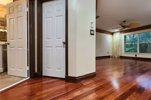 21028 NE 34th Ct, Aventura, FL 33180 - Photo 25