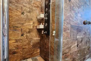 21028 NE 34th Ct, Aventura, FL 33180 - Photo 23