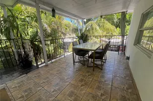 2757 SW 34th Ave, Miami, FL 33133 - Photo 5