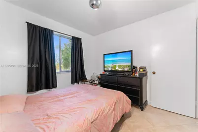 3021 N Oakland Forest Dr #208, Oakland Park, FL 33309 - Photo 11