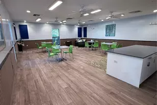 3250 N Palm Aire Dr, Pompano Beach, FL 33069 - Photo 21