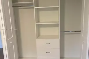 1831 NE 38th St, Oakland Park, FL 33308 - Photo 9