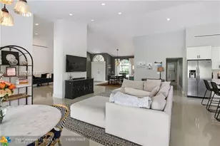 12180 NW 2nd St, Coral Springs, FL 33071 - Photo 11