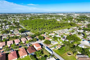 409 SW 8th Ave, Florida City, FL 33034 - Photo 57