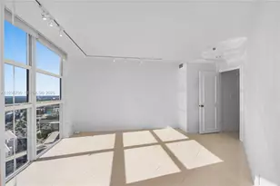 1000 W Island Blvd, Aventura, FL 33160 - Photo 27