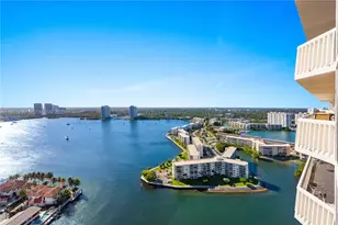 1000 W Island Blvd, Aventura, FL 33160 - Photo 35