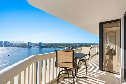 1000 W Island Blvd #3002, Aventura, FL 33160 - Photo 39
