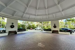 1450 Brickell Bay Dr, Miami, FL 33131 - Photo 35