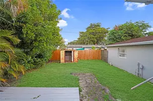 3011 N 74th Ave, Hollywood, FL 33024 - Photo 37