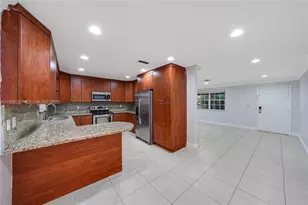 3011 N 74th Ave, Hollywood, FL 33024 - Photo 9