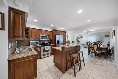 1035-1037 SW 76th Ave, Miami, FL 33144 - Photo 47