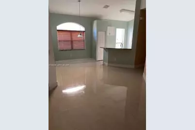 2304 NE 37th Ter, Homestead, FL 33033 - Photo 5