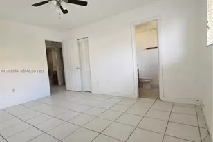 5460 W 21st Ct, Hialeah, FL 33016 - Photo 7