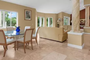 19701 SW 197th Ave, Miami, FL 33187 - Photo 9