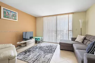 100 Golden Isles Dr, Hallandale Beach, FL 33009 - Photo 17