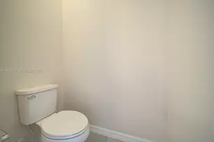 1023 Eucalyptus Dr, Hollywood, FL 33021 - Photo 31