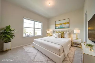 1023 Eucalyptus Dr, Hollywood, FL 33021 - Photo 15