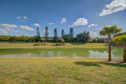 1023 Eucalyptus Dr, Hollywood, FL 33021 - Photo 35