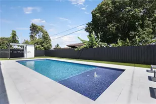 4165 W 5th Ln, Hialeah, FL 33012 - Photo 29