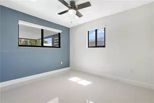 4165 W 5th Ln, Hialeah, FL 33012 - Photo 19