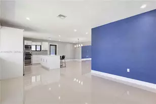 4165 W 5th Ln, Hialeah, FL 33012 - Photo 9