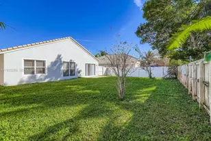 14242 NW 18th Pl, Pembroke Pines, FL 33028 - Photo 27